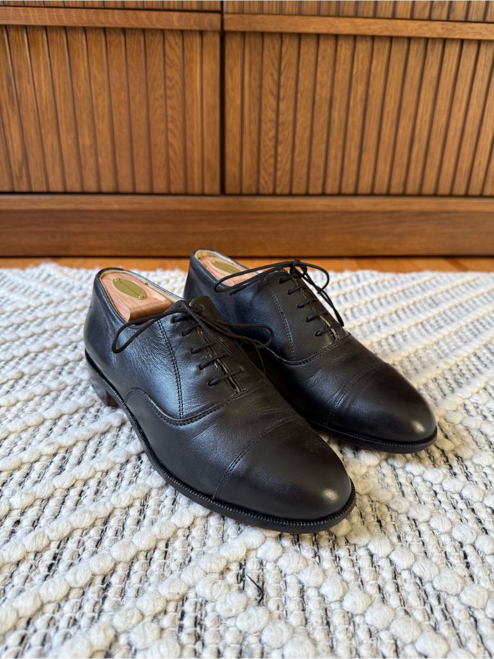 Roots Black Cap Toe Oxford Dress Shoes 7D Calfskin Leather Made in Canada